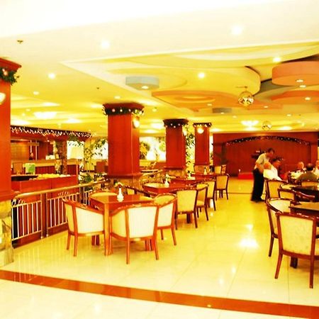 Grand Regal Hotel Bacolod Extérieur photo